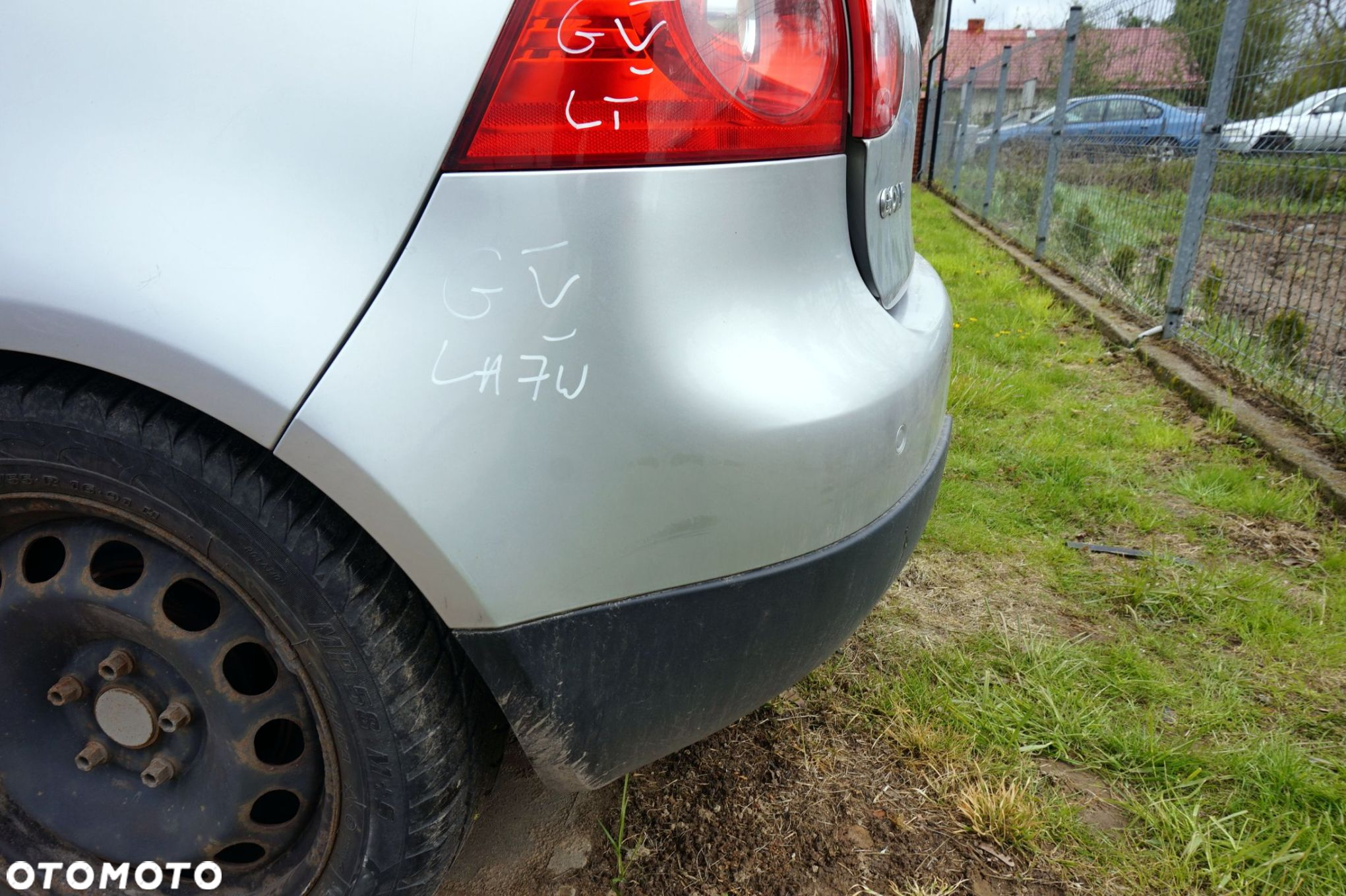 ZDERZAK TYLNY PDC GOLF V 5D HB LA7W  SREBRNY VOLKSWAGEN 2003-2009 - 2