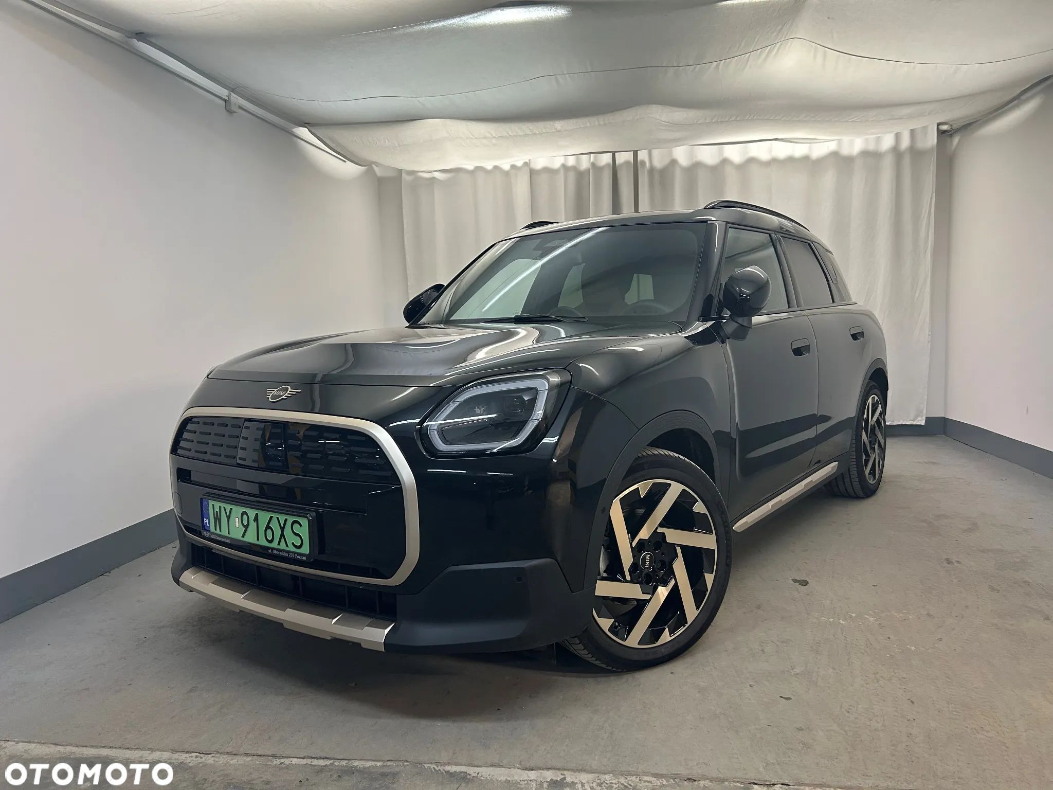 MINI Countryman E 66.5kWh Linia Favoured - 1