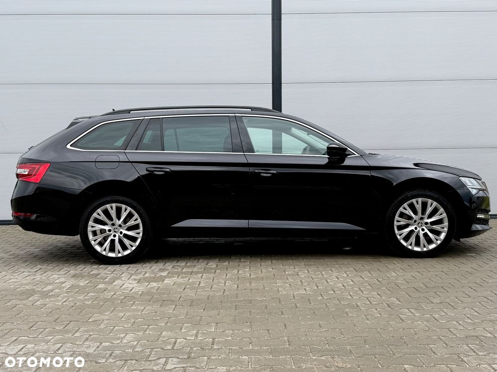 Skoda Superb 2.0 TDI DSG Premium Edition - 21