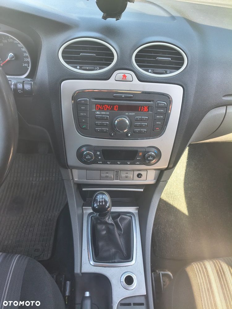 Ford Focus 1.8 TDCi Titanium - 6