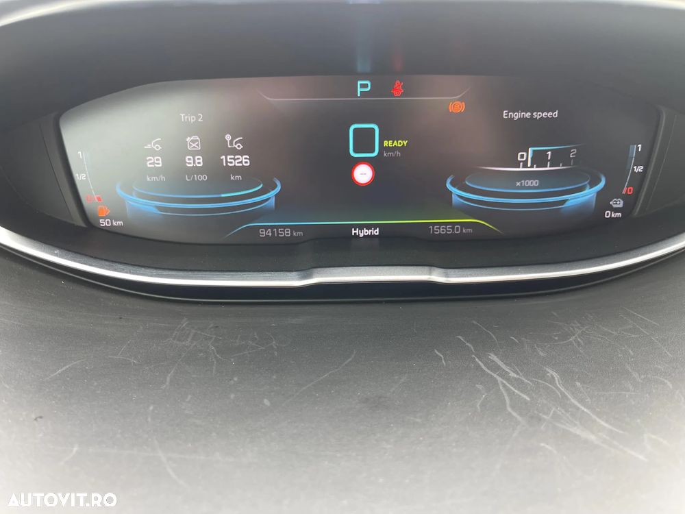 Peugeot 3008 PHEV 300 EAT8 4X4 Allure Pack - 13