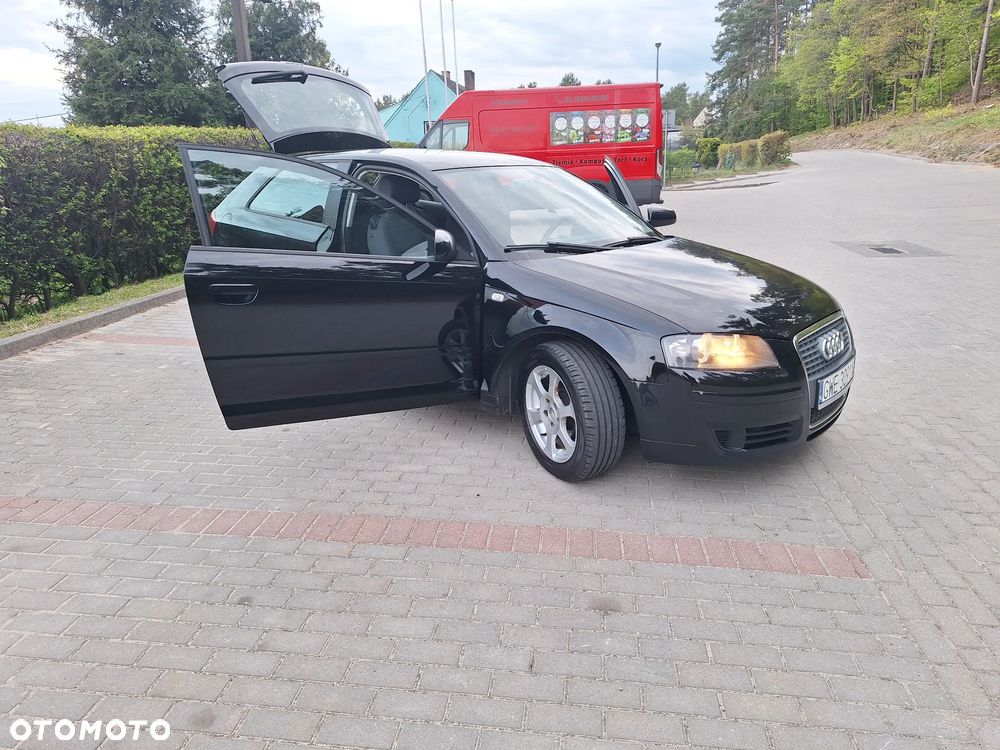 Audi A3 3-drzwiowe 1.6 Ambiente - 7