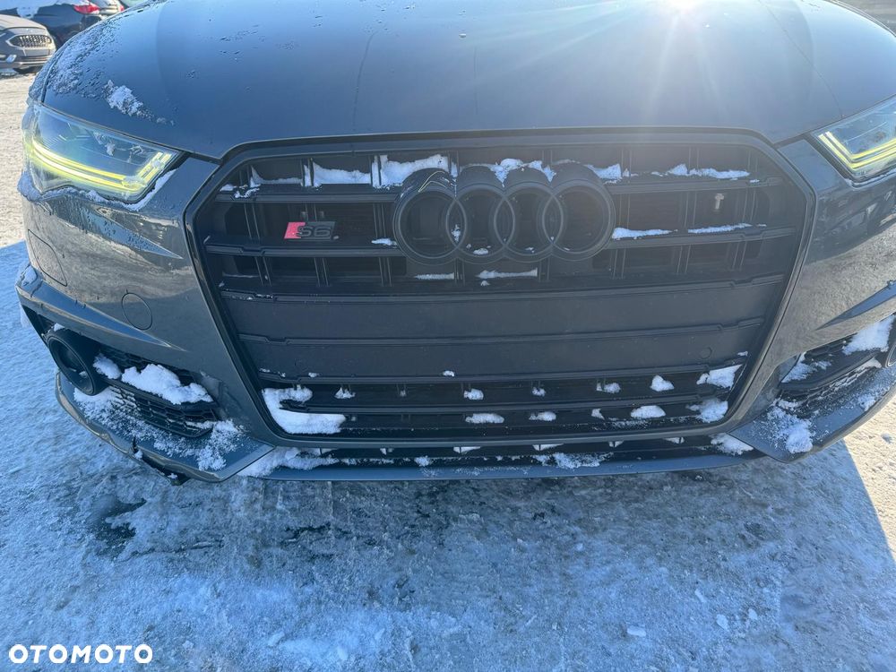 Audi S6 Limousine - 10