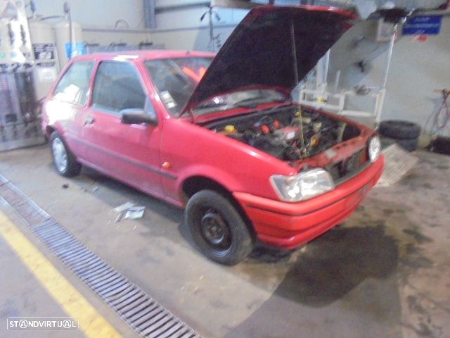 Carro MOT: RTG CXVEL:87TT7F096AB FORD FIESTA 3 1995 1.8D 60CV ???? VERMELHO DIESEL - 4