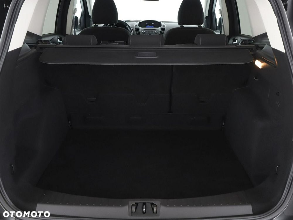Ford Kuga 1.5 EcoBoost 2x4 Trend - 21