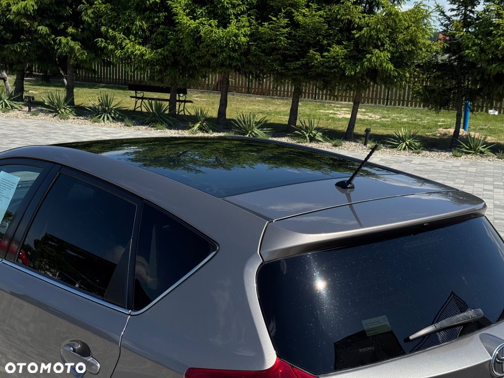 Toyota Auris 2.0 D-4D Prestige - 8