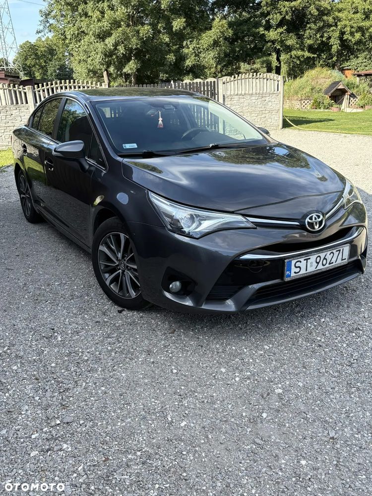 Toyota Avensis 1.8 Premium - 1