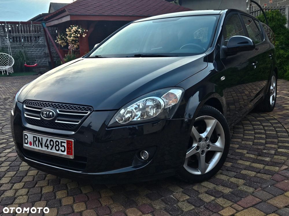 Kia Ceed Cee'd 2.0 Optimum + - 1