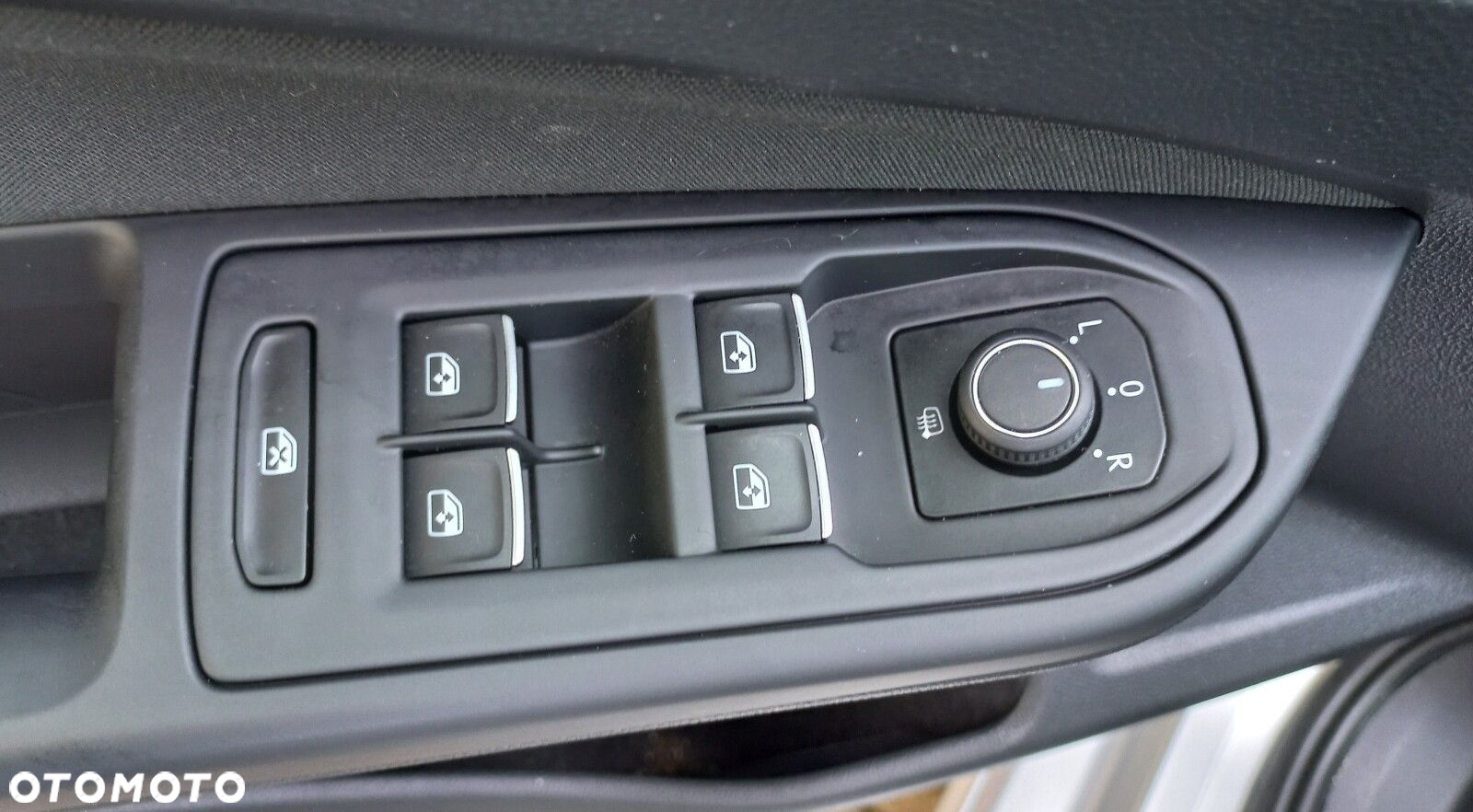 Volkswagen Golf VIII 2.0 TDI Life - 22