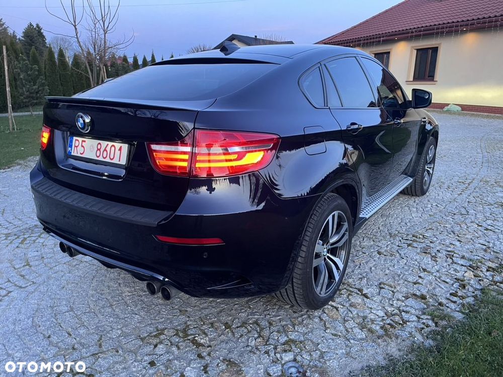 BMW X6M - 18