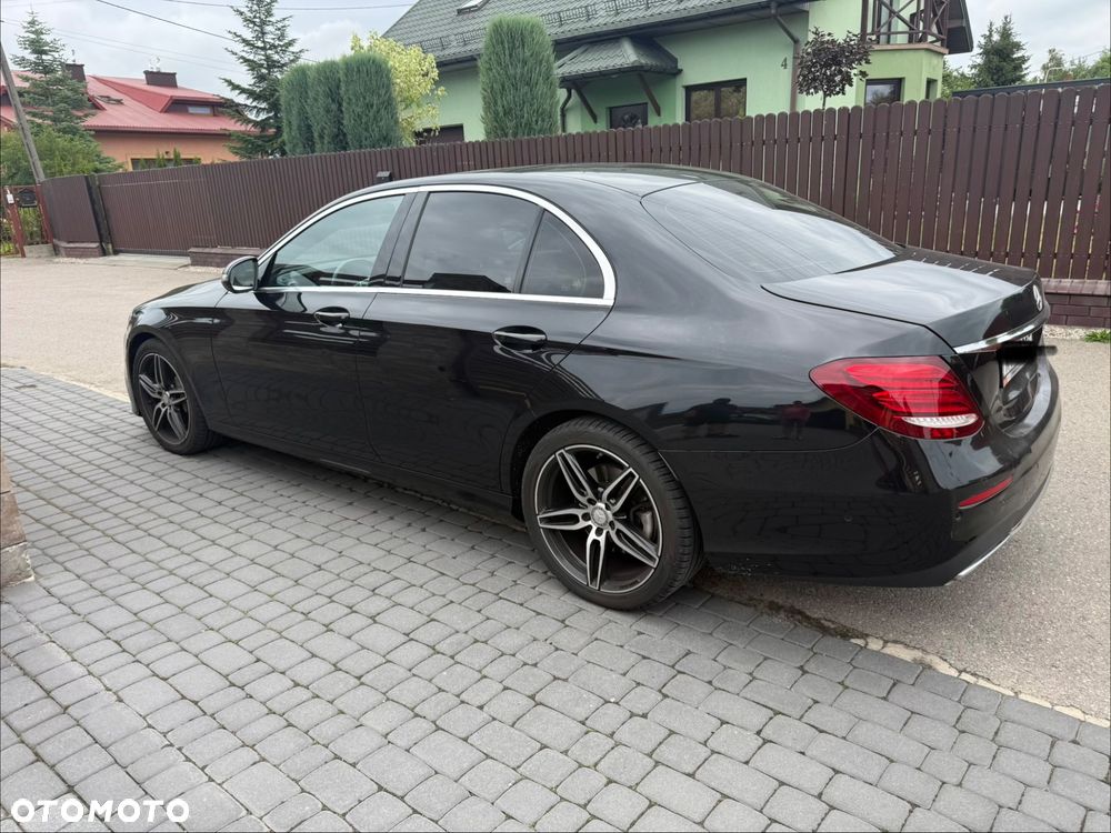 Mercedes-Benz Klasa E 350 d 9G-TRONIC - 14
