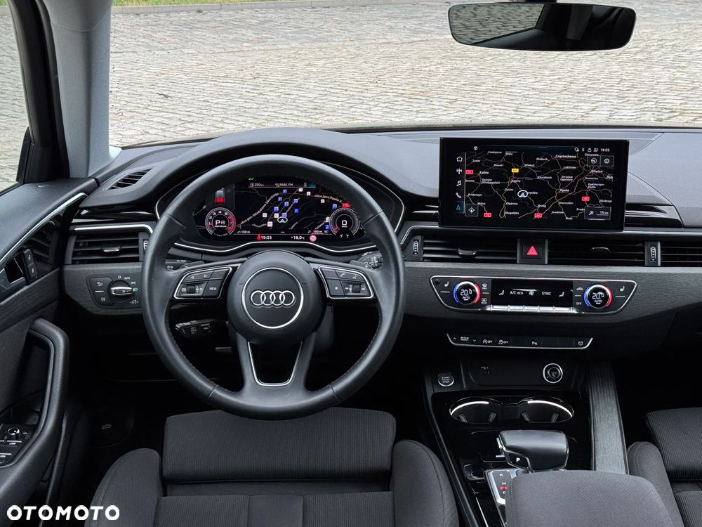 Audi A4 Avant 35 TFSI Sport S tronic - 28