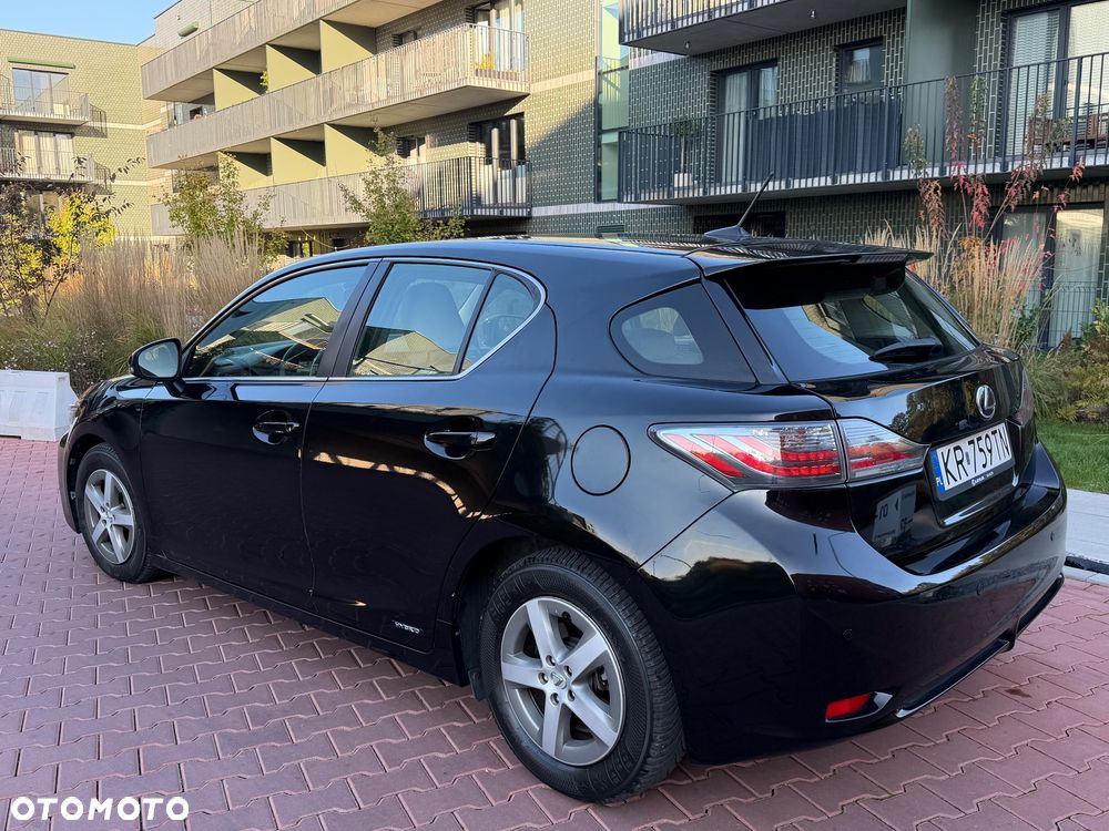 Lexus Ct 200H 2012 photo 3