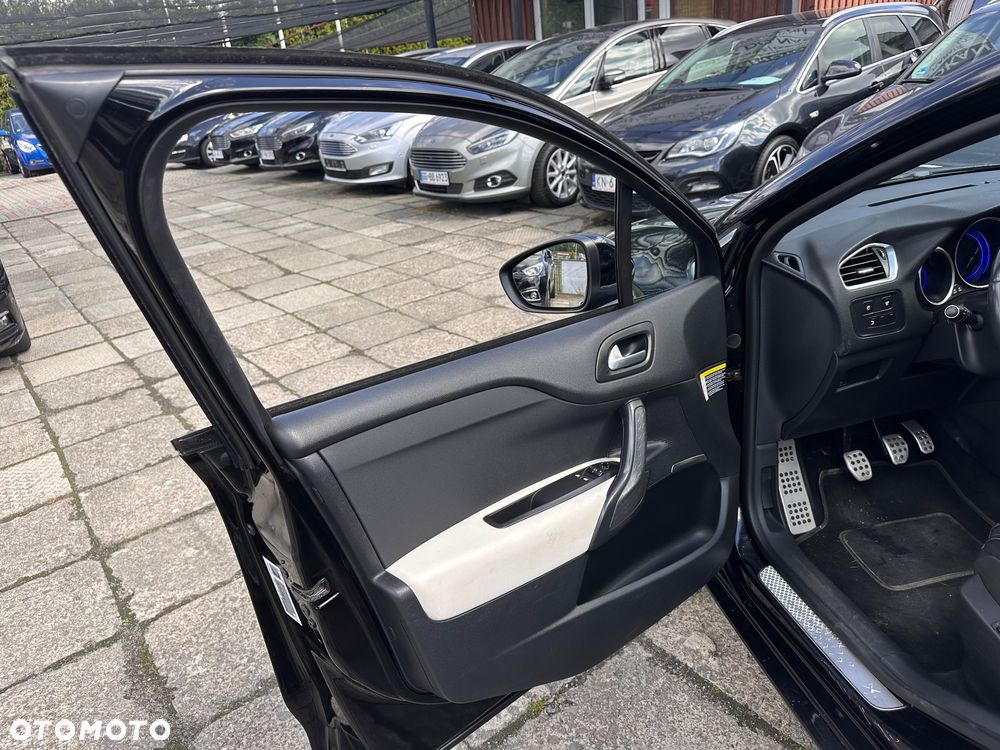 Citroën DS4 HDi 165 Pure Pearl - 14