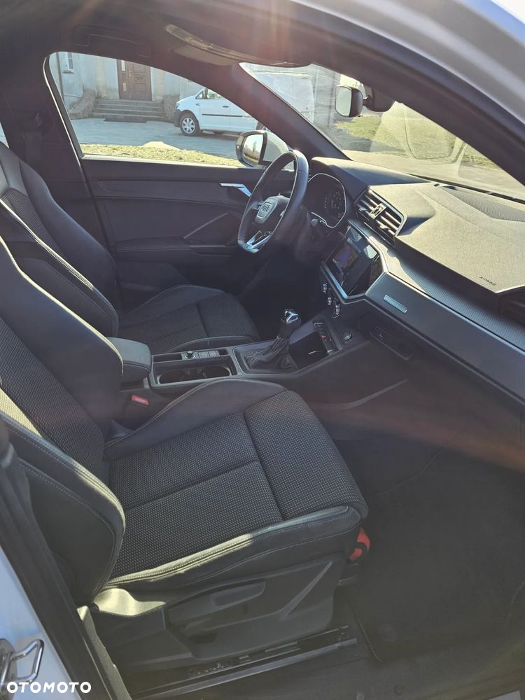 Audi Q3 35 TFSI S line S tronic - 13
