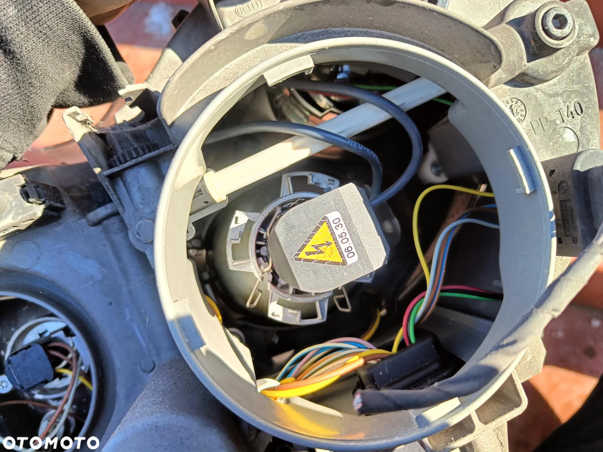 MERCEDES W209 CLK LAMPA PRZÓD PRZEDNIA BI XENON NIE SKRĘTNY PRAWA - 12