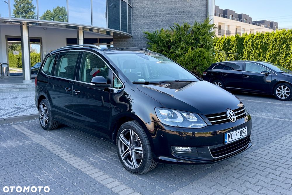 Volkswagen Sharan 2.0 TDI Highline DSG - 2