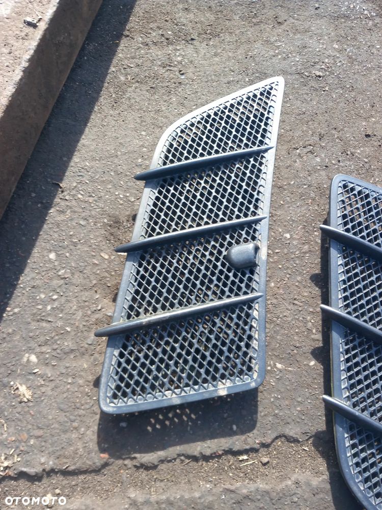 Wygłuszenie kratki maski W164 - 4