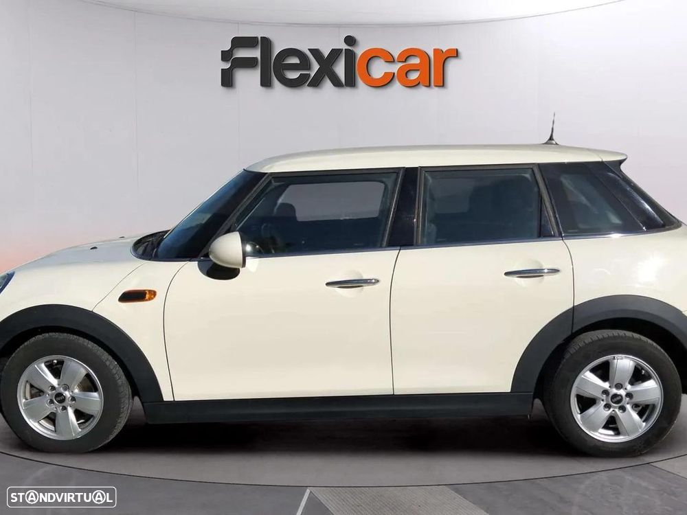 MINI 5 Portas One D - 5