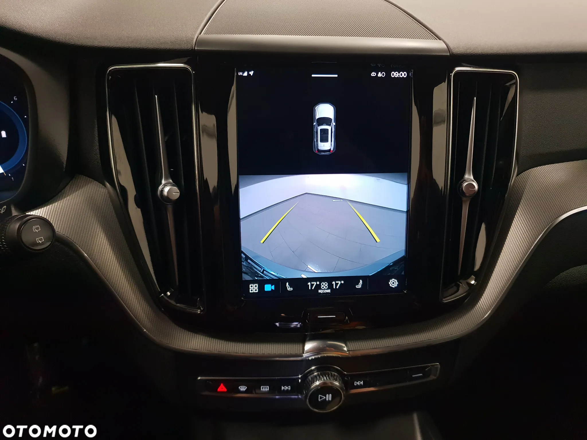 Volvo XC 60 B4 D Geartronic RDesign - 26