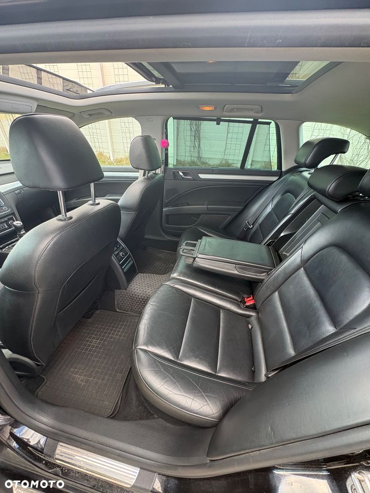 Skoda Superb 1.6 TDI Ambition - 9