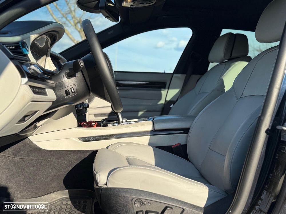 BMW 740 d xDrive Pack M - 5