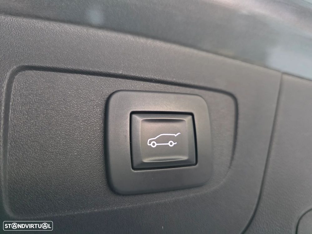 Opel Insignia Sports Tourer 1.6 CDTi Cosmo S/S J17 - 17