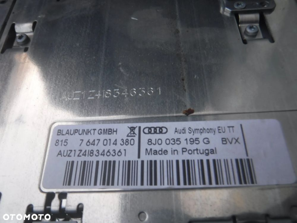 Audi TT 8J cabrio radio 8J0035195G - 3