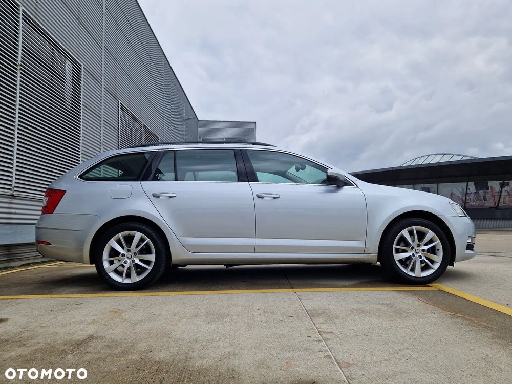 Skoda Octavia 2.0 TDI SCR Style DSG - 11