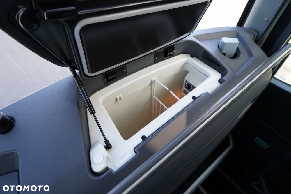 Mercedes-Benz TOURISMO RHD-M / EURO 6 / SPROWADZONY / - 28