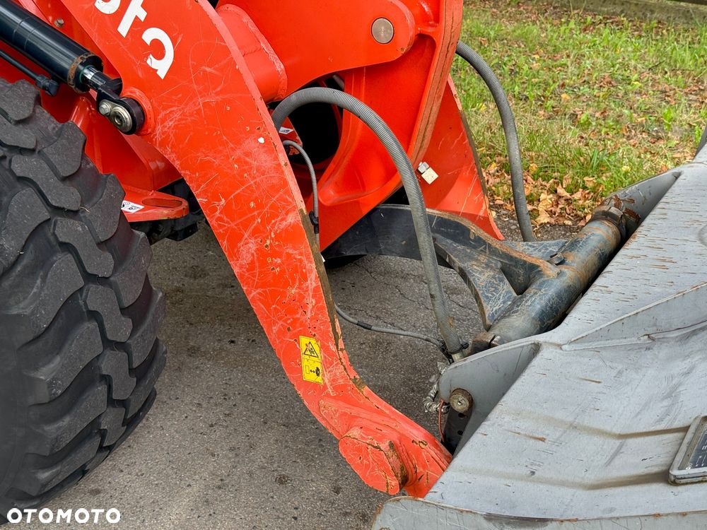 Kubota Ładowarka R070 - 16