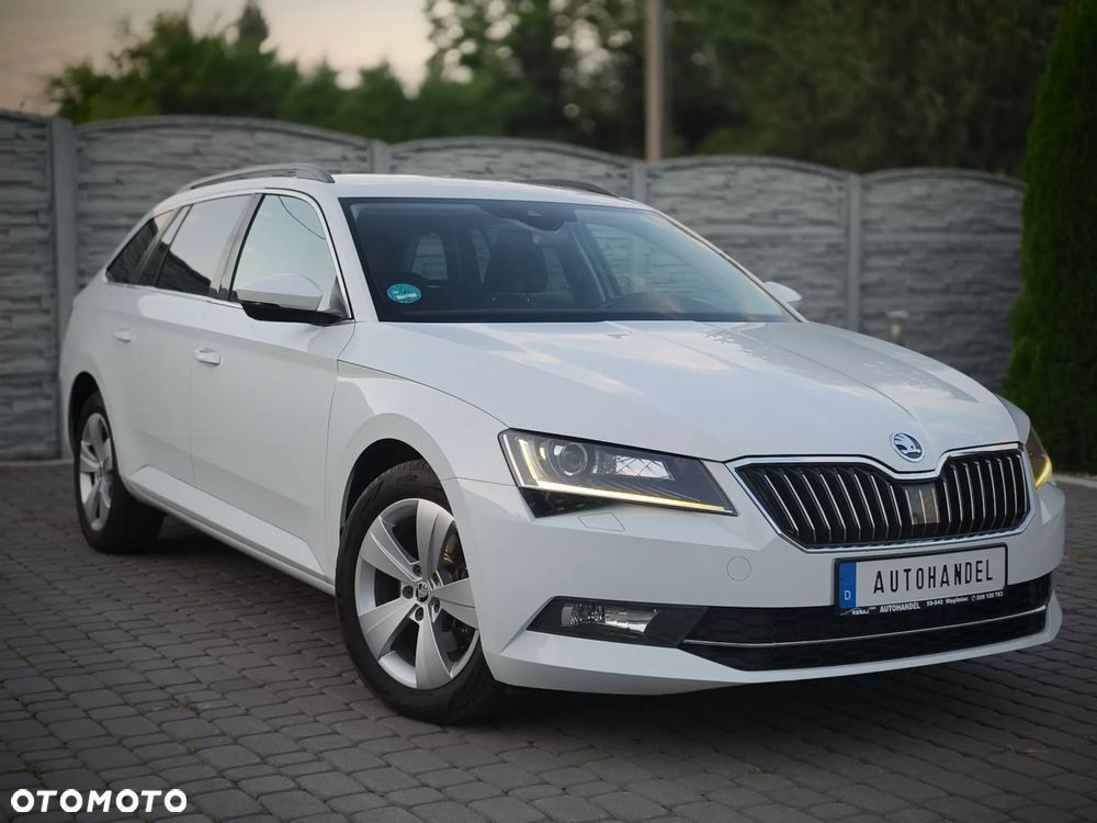 Skoda Superb 2.0 TDI 4x4 DSG Ambition - 2