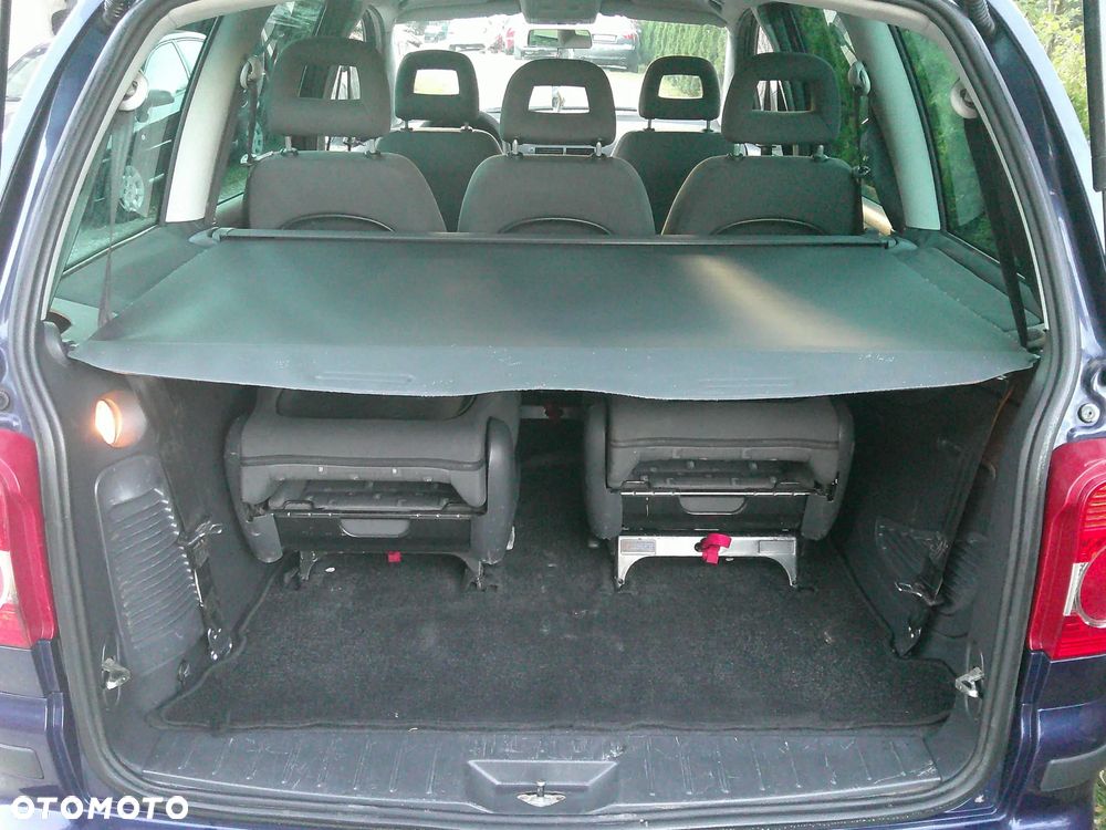 Volkswagen Sharan 2.0 Comfortline - 16