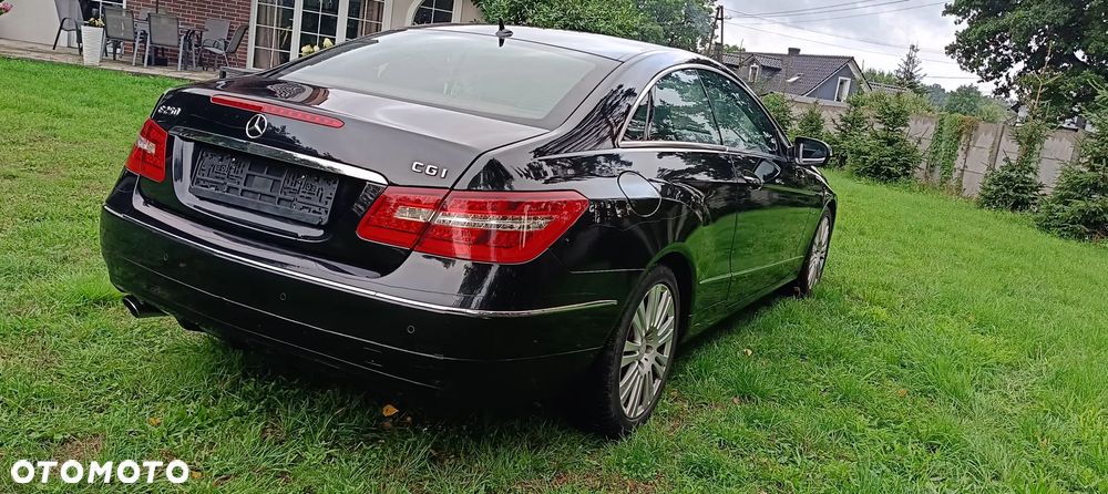 Mercedes-Benz Klasa E 250 CGI BlueEFFICIENCY Automatik Elegance - 5