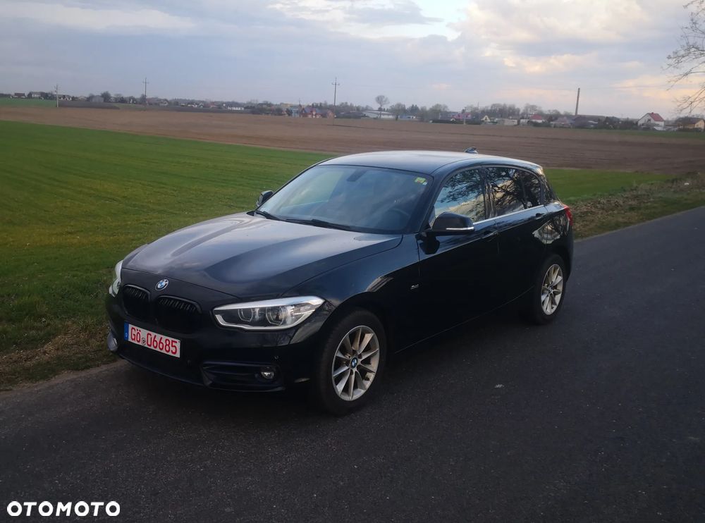 BMW Seria 1 120d Sport-Aut Sport Line - 7