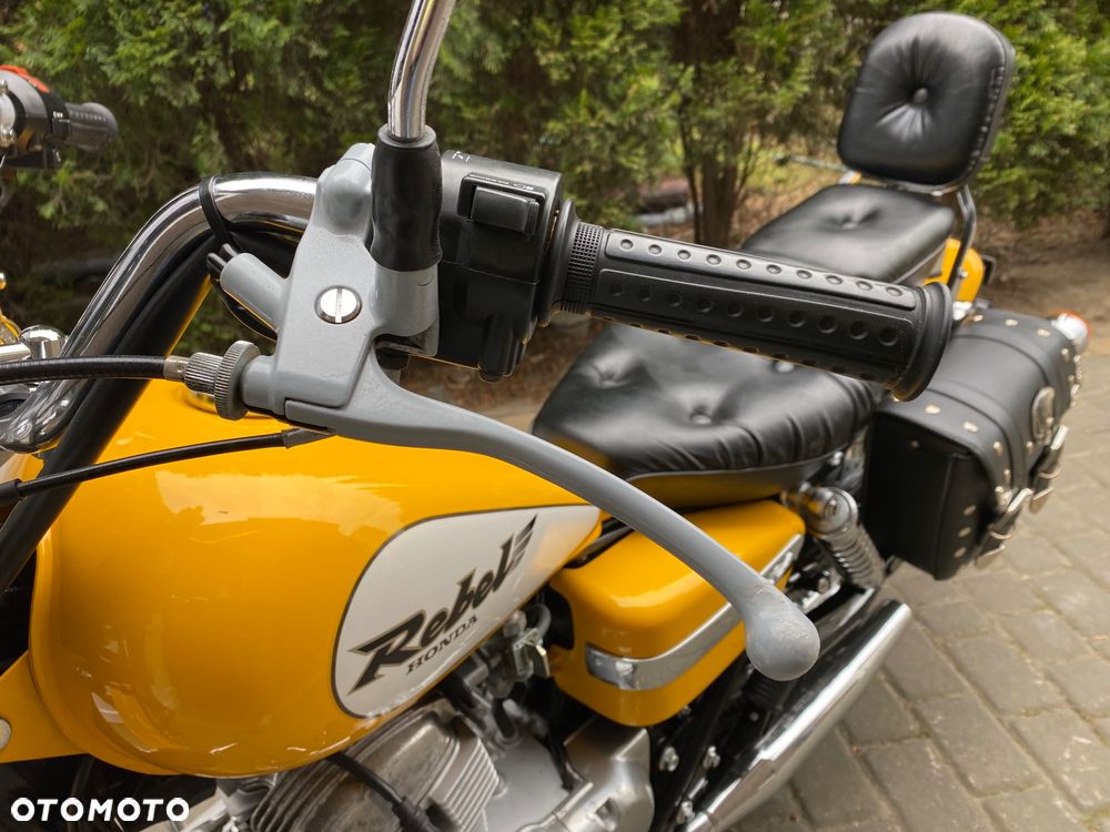 Honda CA - 24
