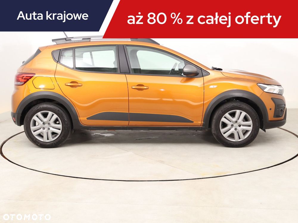 Dacia Sandero - 8