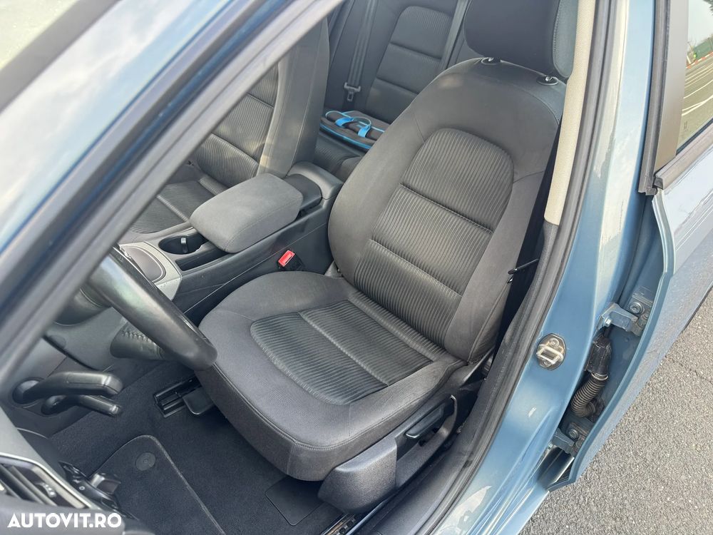 Audi A4 2.0 TDI B8 - 24