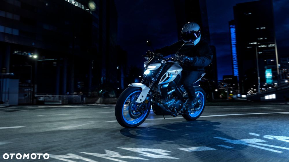 Yamaha MT - 4