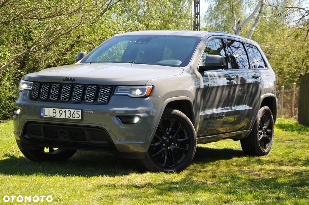 Jeep Grand Cherokee - 2