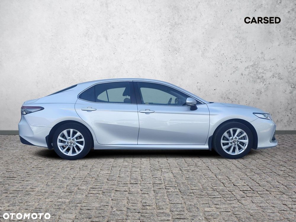 Toyota Camry 2.5 Hybrid Comfort CVT - 8
