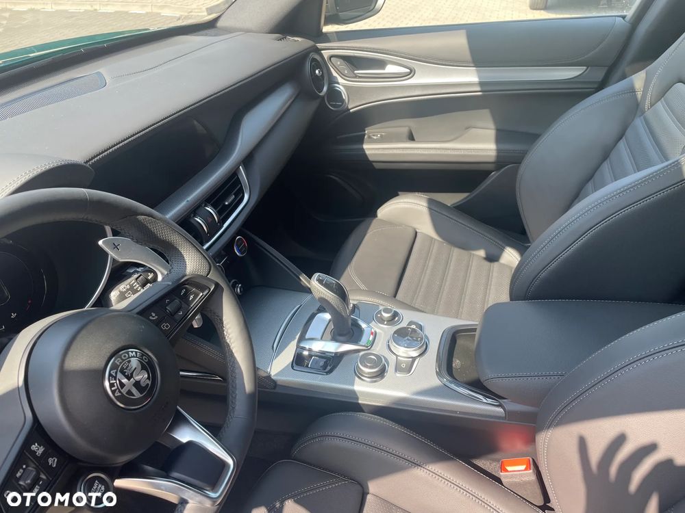 Alfa Romeo Stelvio 2.2 JTDM Sprint Q4 - 11