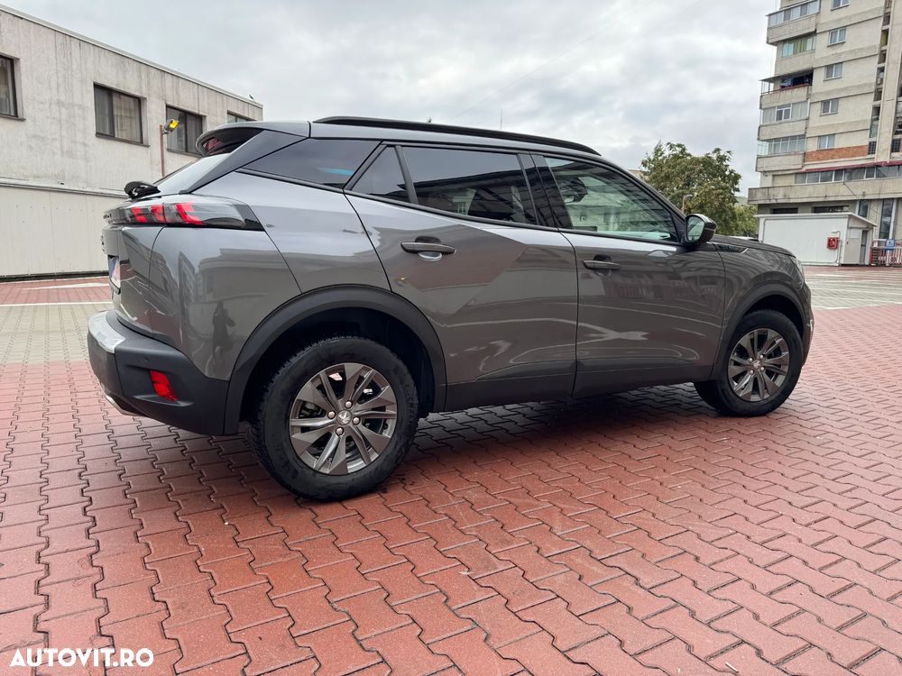 Peugeot 2008 PureTech 130 EAT8 Allure Pack - 8