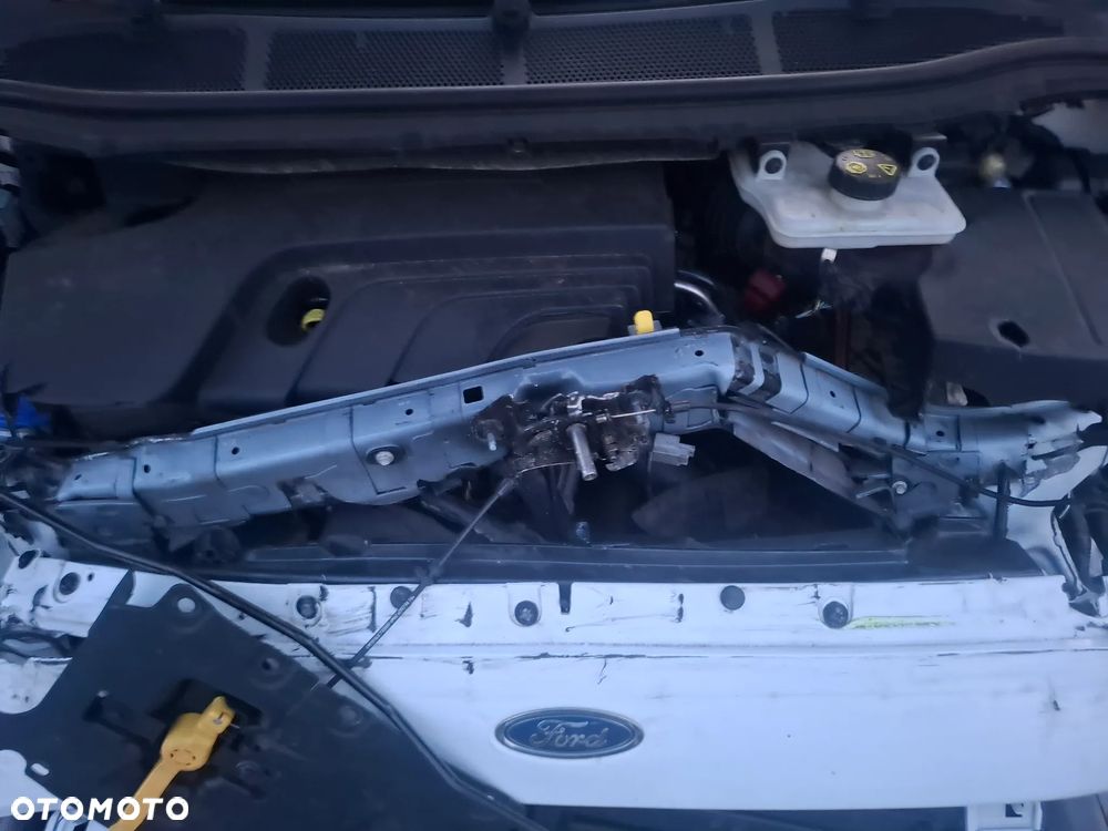 Ford Galaxy - 10