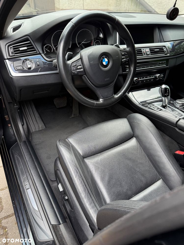 BMW Seria 5 520d - 12