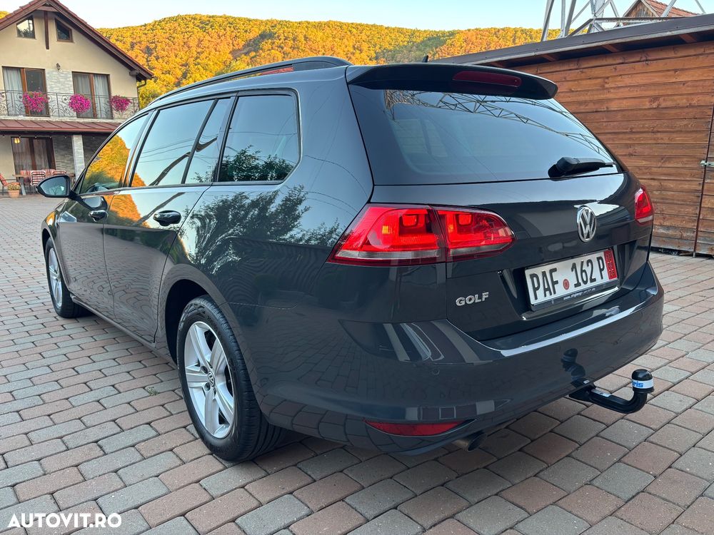 Volkswagen Golf 1.6 TDI BlueMotion Comfortline - 3