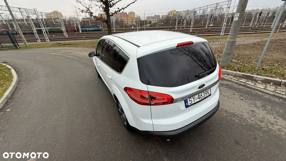 Ford S-Max 2.0 TDCi DPF Titanium - 9