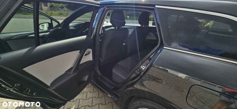 Toyota Avensis 2.0 D-4D Selection - 12