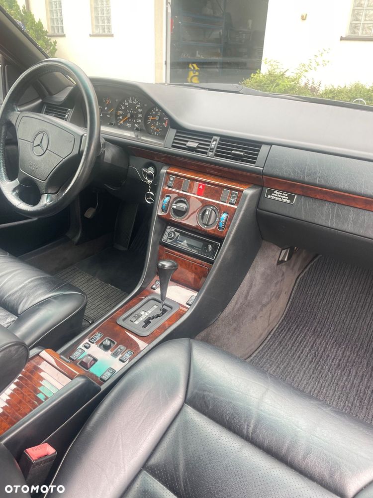 Mercedes-Benz W124 (1984-1993) - 6