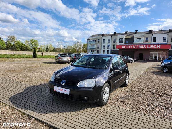 Volkswagen Golf V 1.6 Comfortline